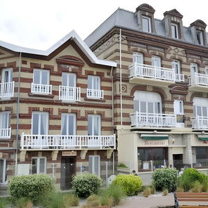 Hotel Hotel Le Rayon Vert cazare Etretat