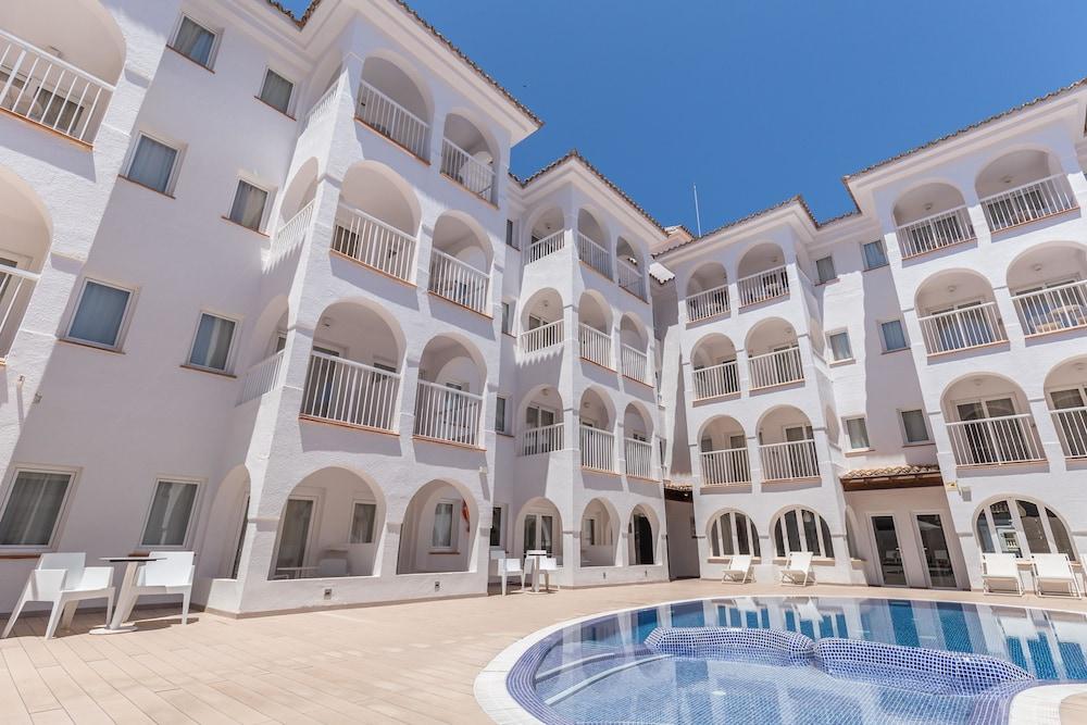 Hotel R2 Bahia Cala Ratjada Design Hotel - Adults Only