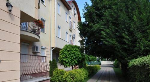 Hotel Lux Apartmanok