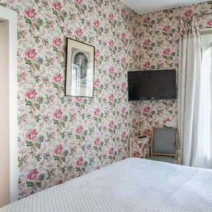 Hotel Hôtel De L'abeille cazare Orleans
