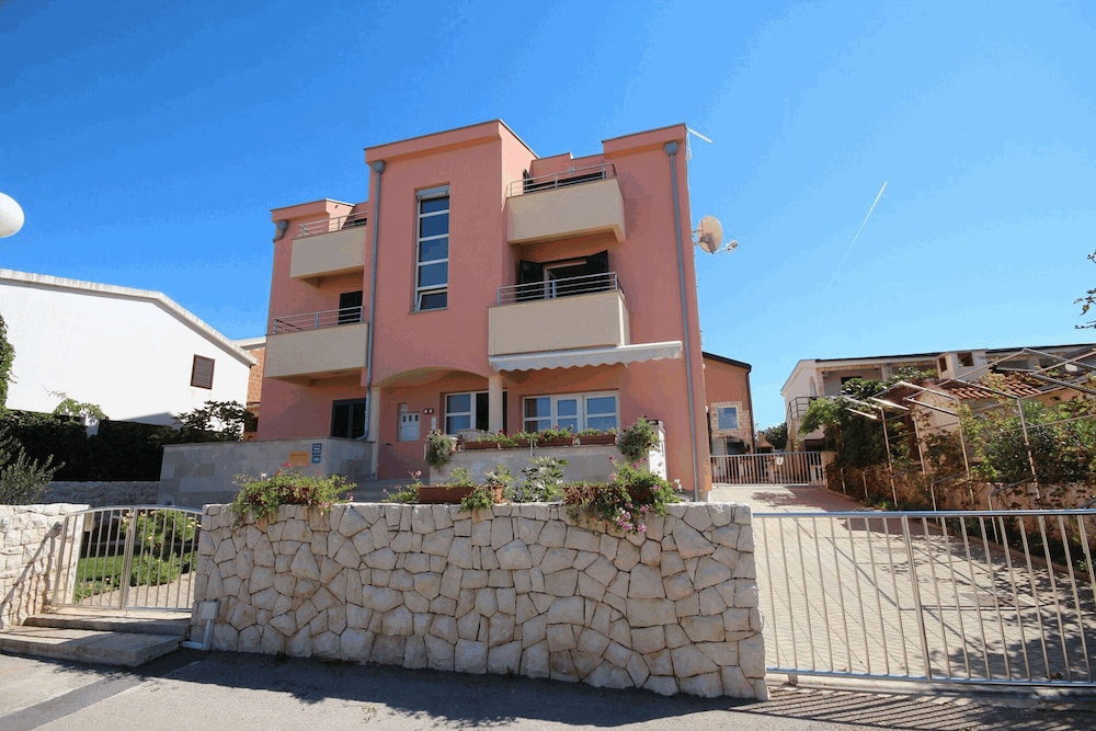 Hotel Apartments Barisic