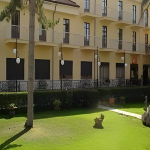 Hotel Grand Hotel Certosa cazare Padula