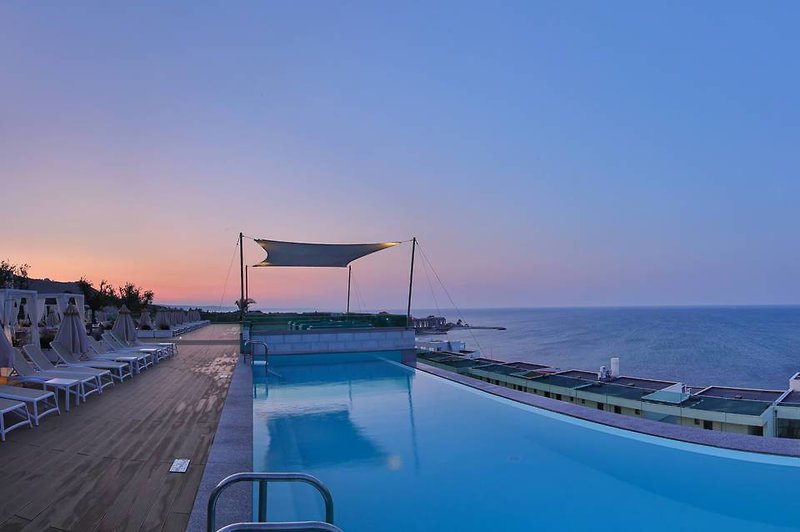 Hotel White Lagoon Resort