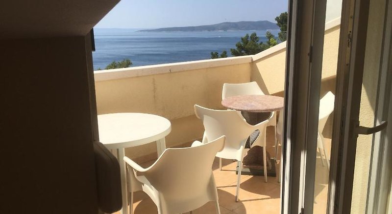 Hotel Apartmani Villa Astra & Pinija