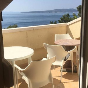 Hotel Apartmani Villa Astra & Pinija cazare Brela