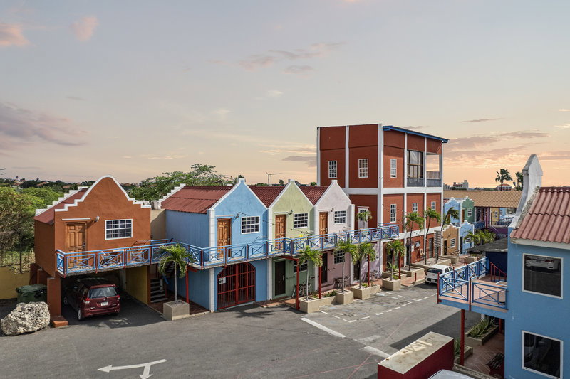 Hotel The Ritz Village