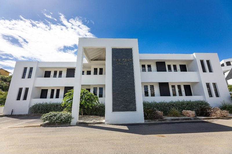 Hotel The Reef - Blue Bay Golf & Beach Resort