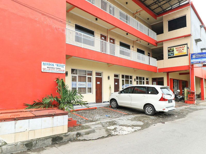 Hotel Penginapan Pondok Rizqi