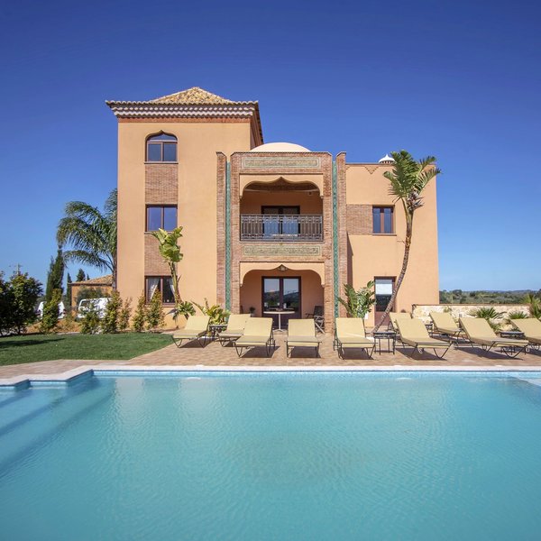 Hotel Al Karob Yoga Boutique Hotel