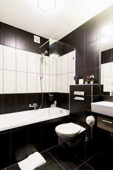 Auris Hotel