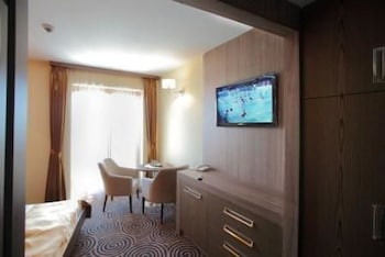 Sándor Hotel