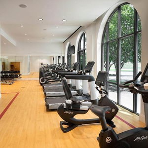 Hotel Sheraton Stonebriar cazare Frisco