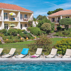 Hotel Residences Le Home & A Merula cazare Calvi