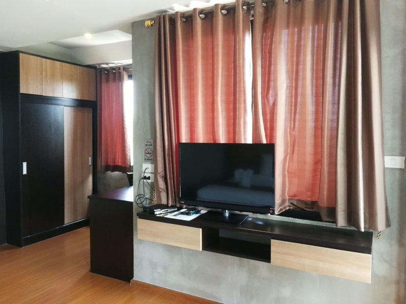 Hotel Narai Iyara Palace