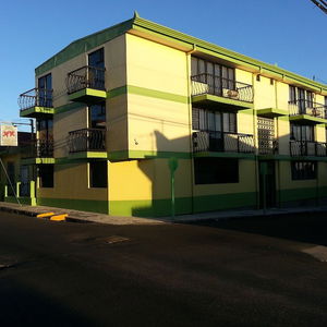 Hotel Hotel La Guaria Inn & Suites cazare Alajuela