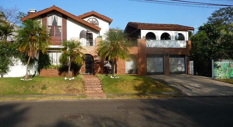 Hotel Cariari Bed & Breakfast