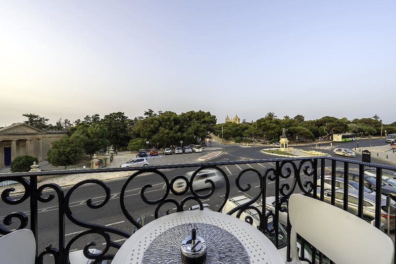Domus Boutique Hotel