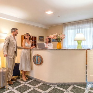 Sejur Rina Sea Apartments vacanta Alghero
