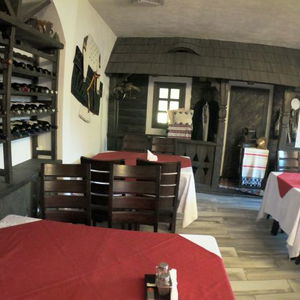 Hotel Pensiunea Casa Bucovineana cazare Suceava