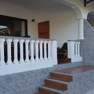 Hotel The Drake Seaside Apartment cazare Bel Ombre