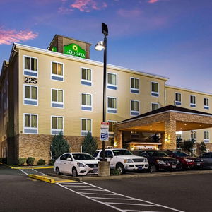 Hotel La Quinta Inn & Suites By Wyndham Auburn cazare Auburn