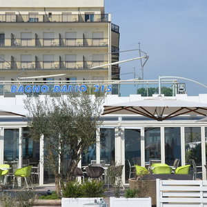 Hotel Londra cazare Milano Marittima
