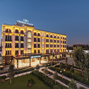 Hotel Crowne Plaza Tashkent By Ihg cazare Tashkent