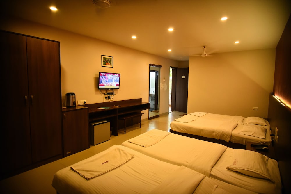 Hotel Hotel Campal