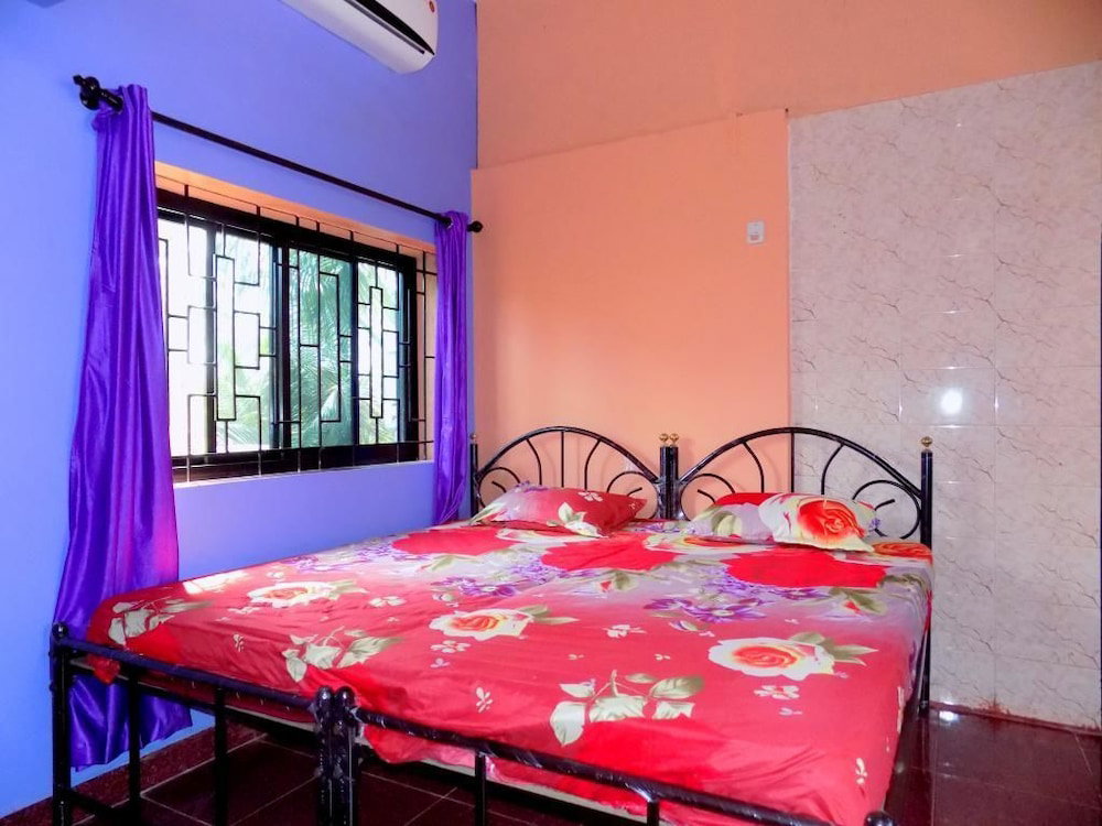 Romaldo Guest House