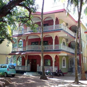 Hotel Mama Mids Home cazare Morjim