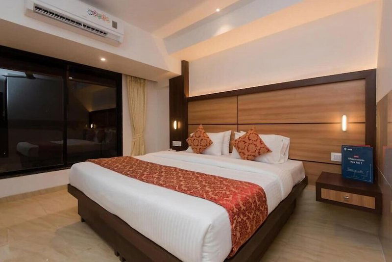 Hotel Hotel Mourya Residency By Oyo Rooms