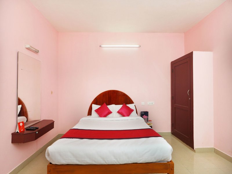 Hotel Cornerstone Guesthouse