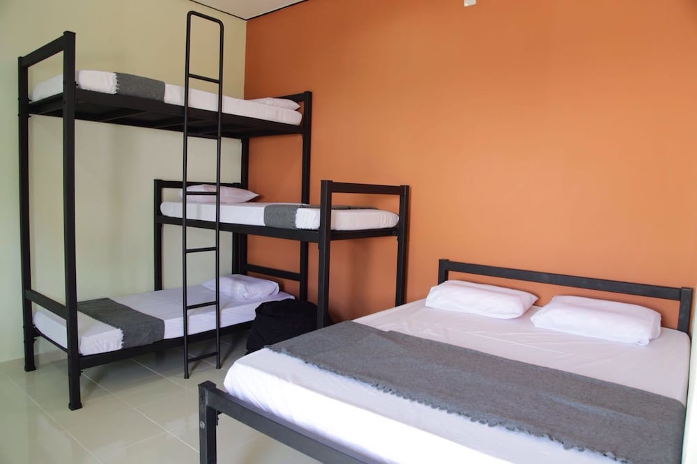 Hotel Belukar Lodges