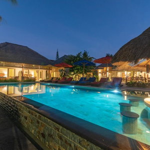 Hotel Inbalance Resort cazare Singaraja