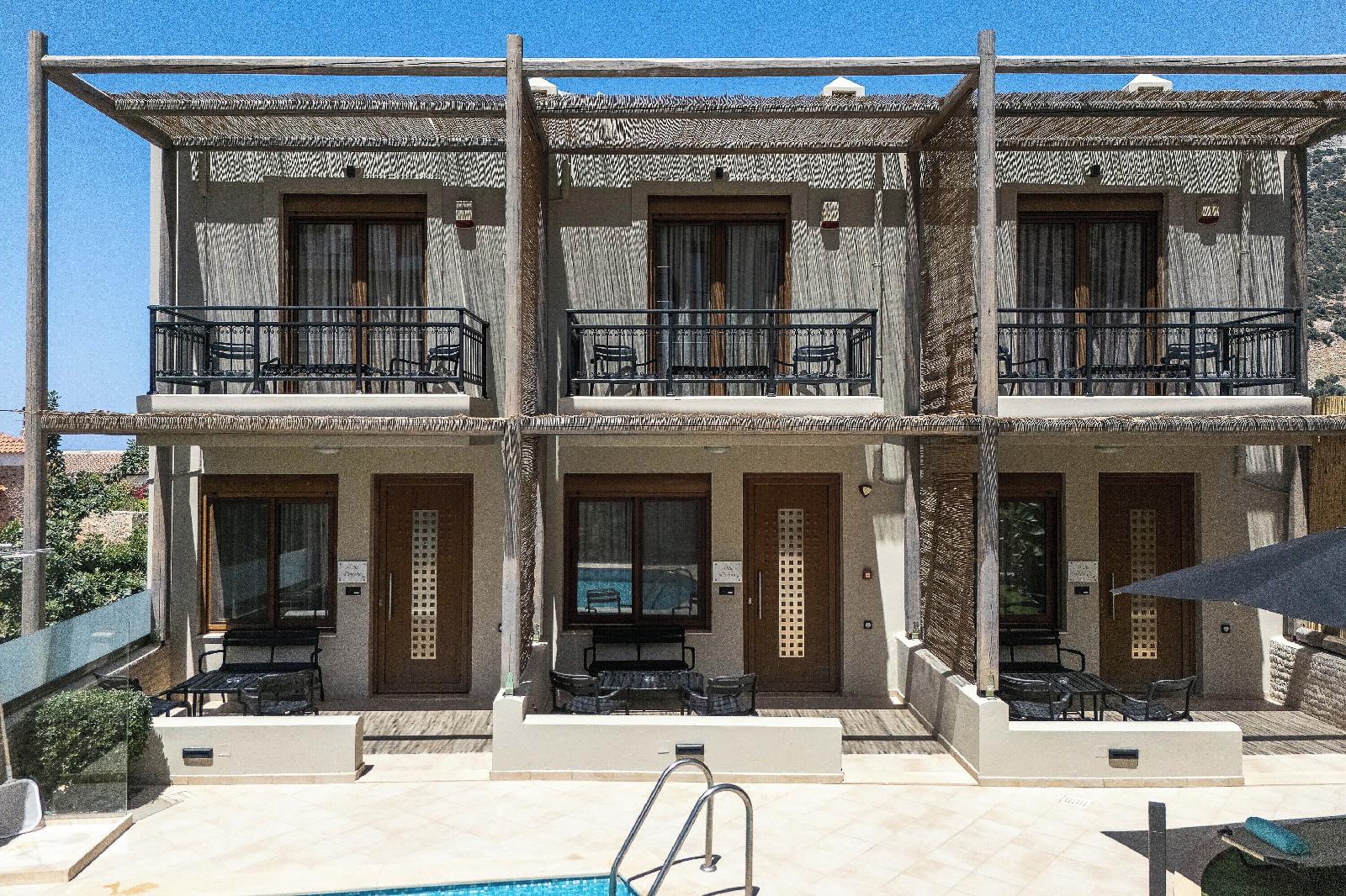 Hotel Pantheon Villas & Suites