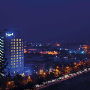 Hotel Radisson Blu Hotel Greater Noida cazare Noida