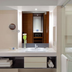 Hotel Radisson Blu Hotel Cebu cazare Cebu City