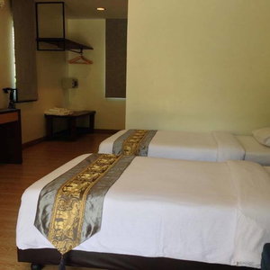 Hotel Baan Klang Aow Beach Resort cazare Bang Saphan
