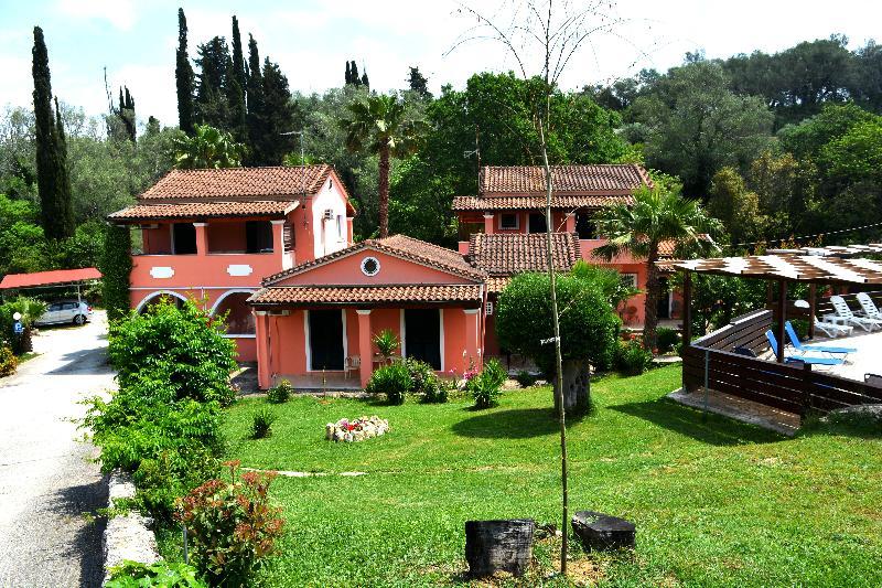 Hotel Apartments Despina