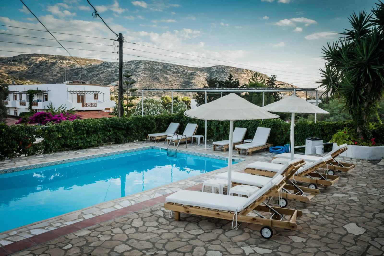 dal travel Marina Hotel