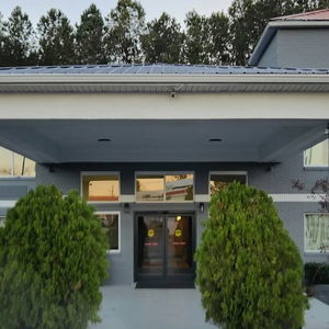 Hotel Econo Lodge Inn & Suites cazare Warsaw