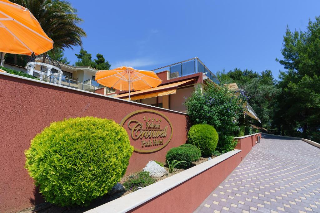 Hotel Rahoni Cronwell Hotel