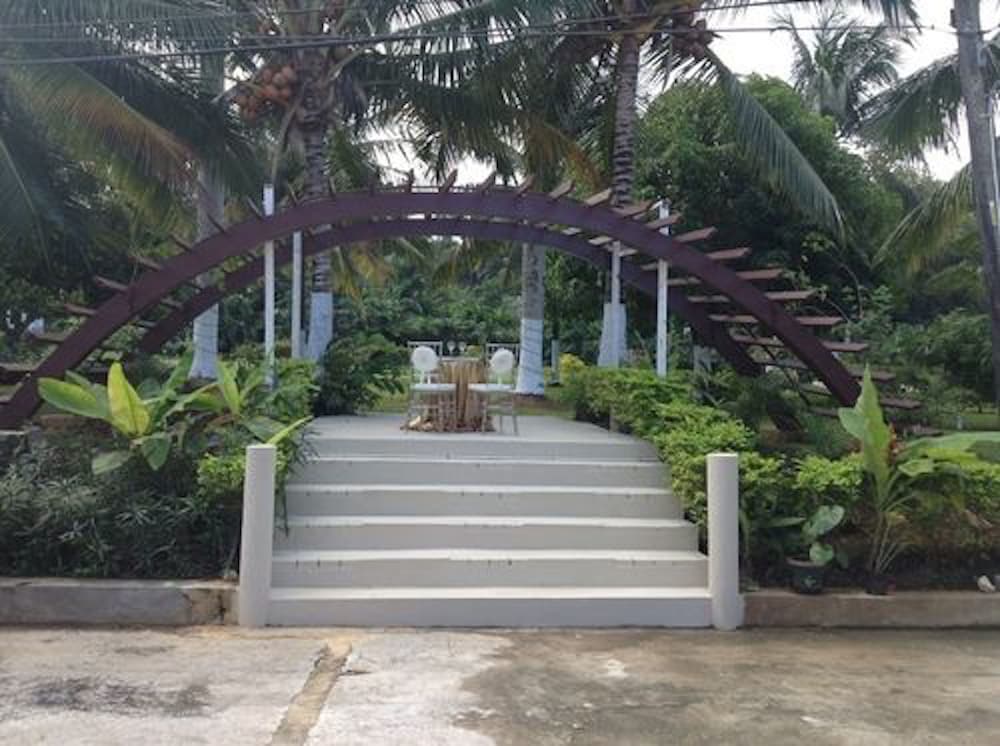 Hotel Waters Edge Guest House