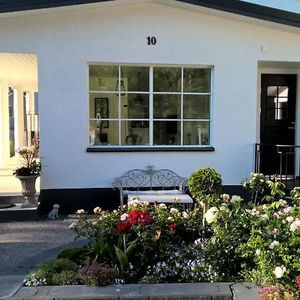 Hotel Villa Jokivarsi Bed And Breakfast cazare Vantaa