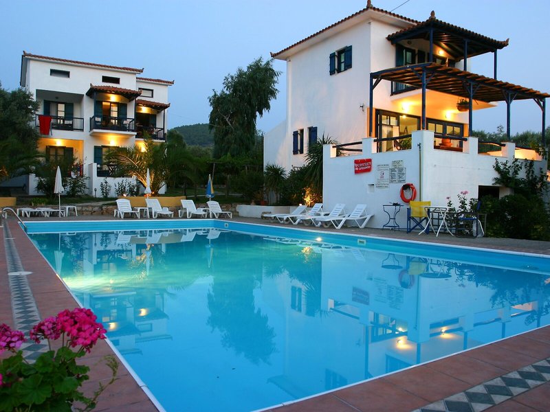 Hotel Aggelos Studios