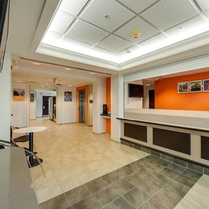 Hotel Motel 6 Toronto cazare Brampton