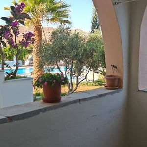 Hotel Manolis Studios cazare Kastraki