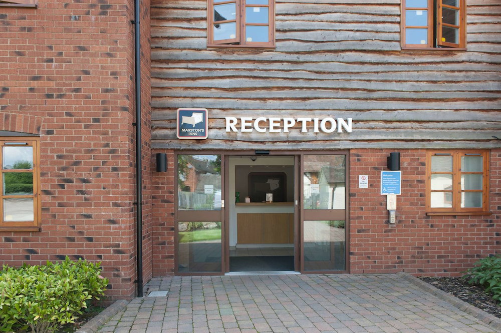 Hotel Meadow Farm By Marston's Inns
