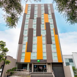 Hotel Hotel Ibis Styles Lima Benavides Miraflores cazare Miraflores