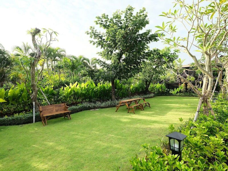 Hotel Kayumas Seminyak Resort